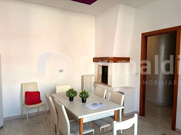Appartamento con 6 locali in vendita in Via Perugia, Gallipoli