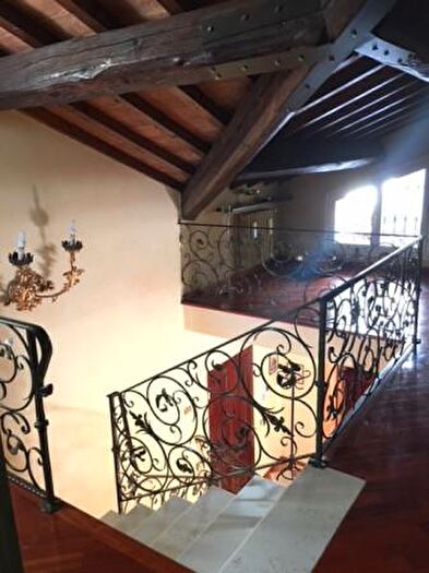 Appartamento con 5 locali in vendita in Via Toschi, Reggio Emilia