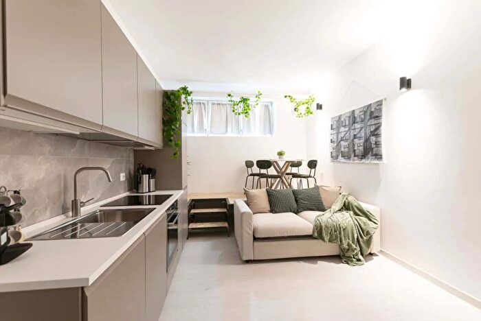 Appartamento monolocale in affitto in Via Privata Don Bartolomeo Grazioli, Milano