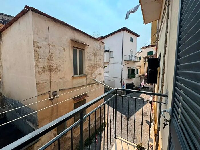 Appartamento trilocale in vendita in Via Ferrigno, Marano Di Napoli
