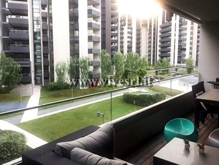 Appartamento bilocale in affitto in Via Ulpio Traiano, Milano