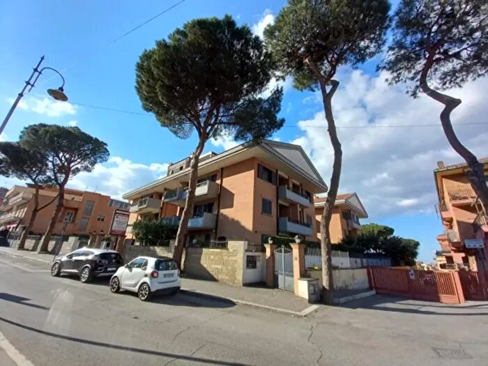 Appartamento trilocale in vendita in Viale della Repubblica, Marino