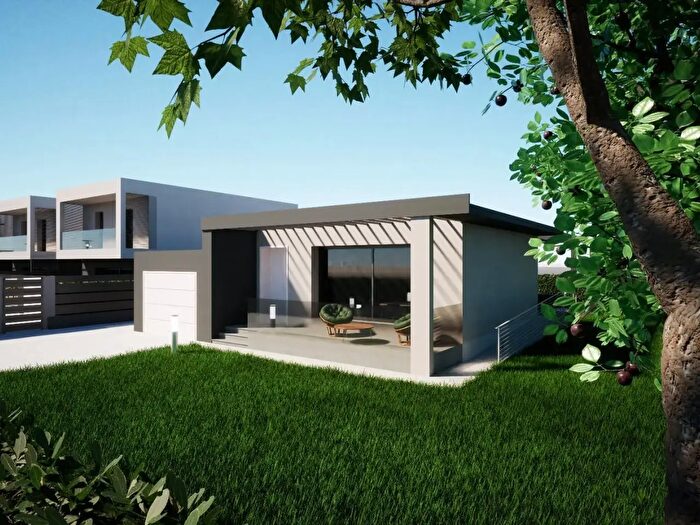 Casa con 5 locali in vendita in Via del Pioppo, Cento