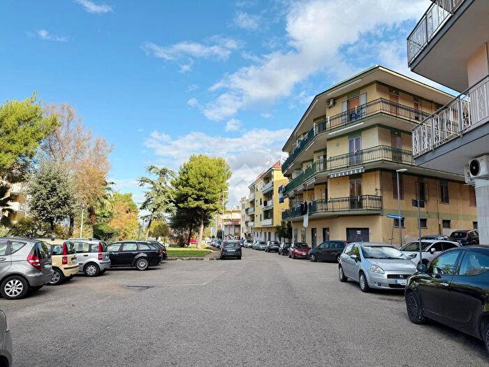 Appartamento trilocale in vendita in Via Raffaele Viviani, SantAnastasia