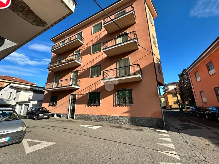 Appartamento quadrilocale in vendita in Via Giuseppe Parini, Santhia