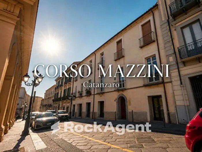 Appartamento quadrilocale in vendita in Corso Giuseppe Mazzini, Catanzaro