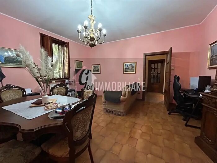 Casa con 8 locali in vendita in Via Noceto, Martignana Di Po