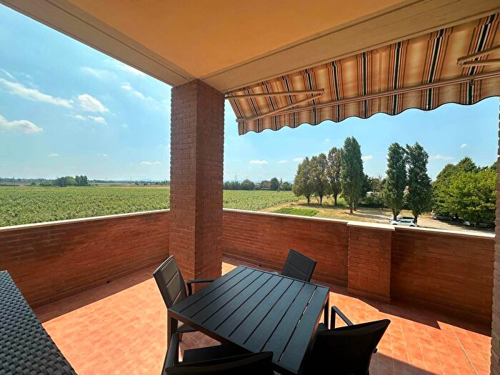 Appartamento quadrilocale in vendita in Via Fratelli Bastia, Sala Bolognese