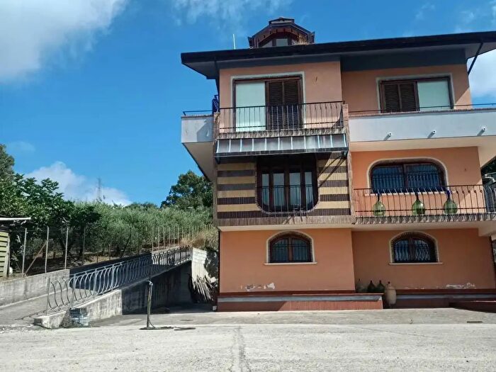 Casa con 5 locali in vendita in Via Paolo Borsellino, Montecorvino Pugliano