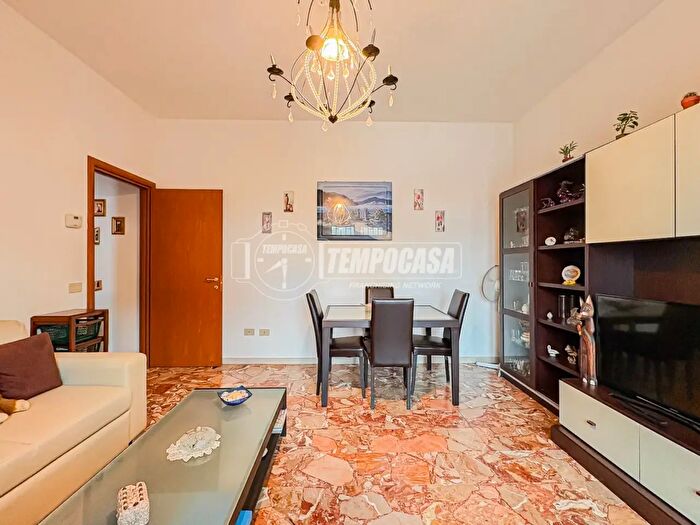 Appartamento trilocale in vendita in Via dei Mughetti, Cervia