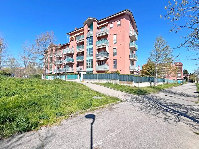 Appartamento trilocale in vendita in Via Vecchia di Buriasco a, Pinerolo