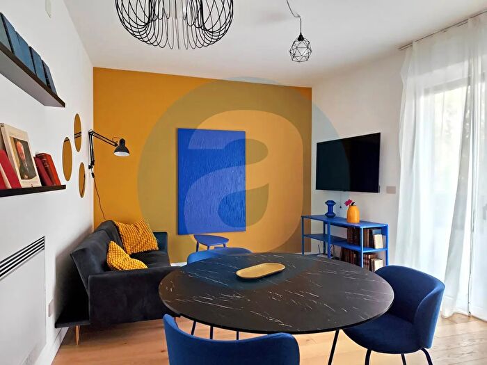 Appartamento trilocale in vendita in Viale Quinto Ennio, Bari