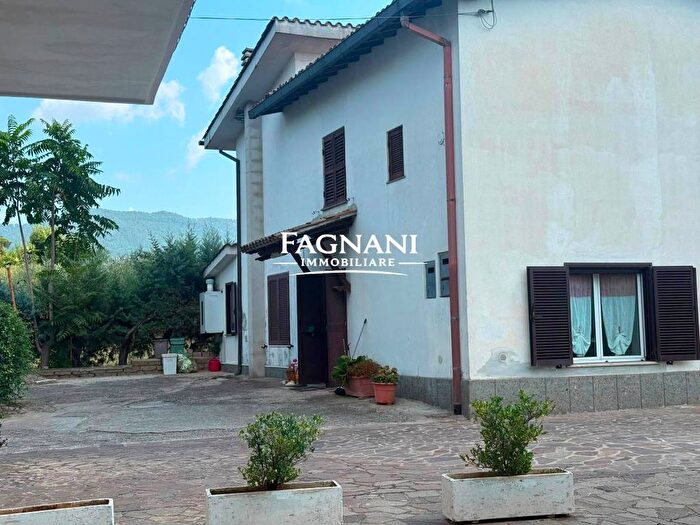 Casa bilocale in affitto in Via Colle Ottone Basso, Rioli Paganico, Velletri