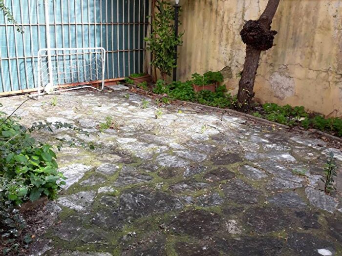 Appartamento con 6 locali in affitto in Via Sabatino Lopez, Fabbricotti, Livorno