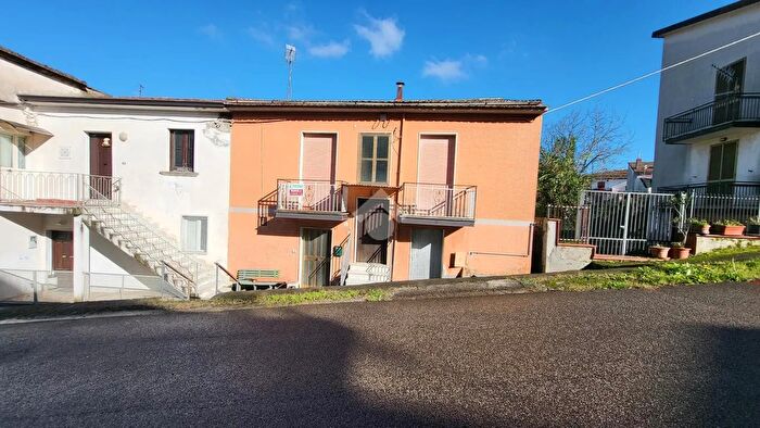 Casa con 8 locali in vendita in Via Sp, Arpaise