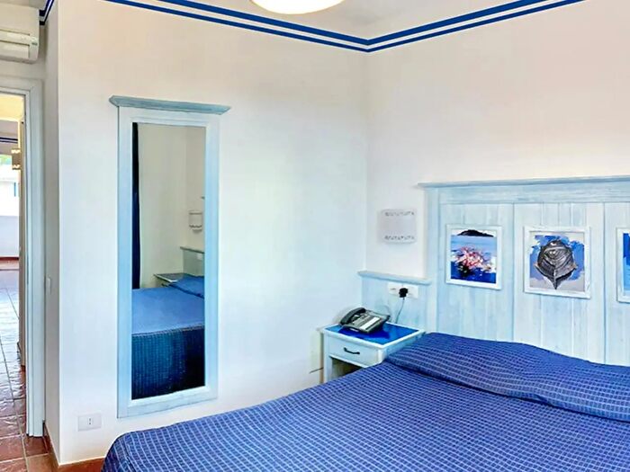 Appartamento bilocale in vendita in Via Mons Giovanni Cipolla, Favignana
