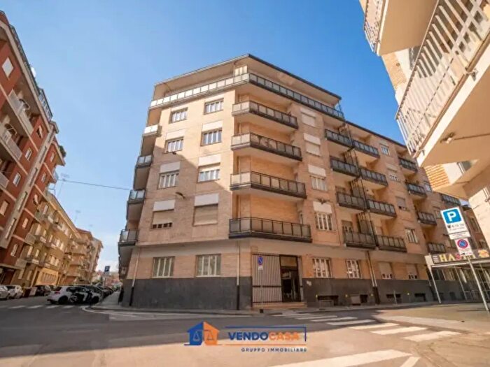 Appartamento con 5 locali in vendita in Via Michele Coppino, Cuneo