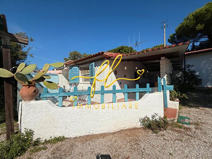 Appartamento bilocale in vendita in Capoliveri