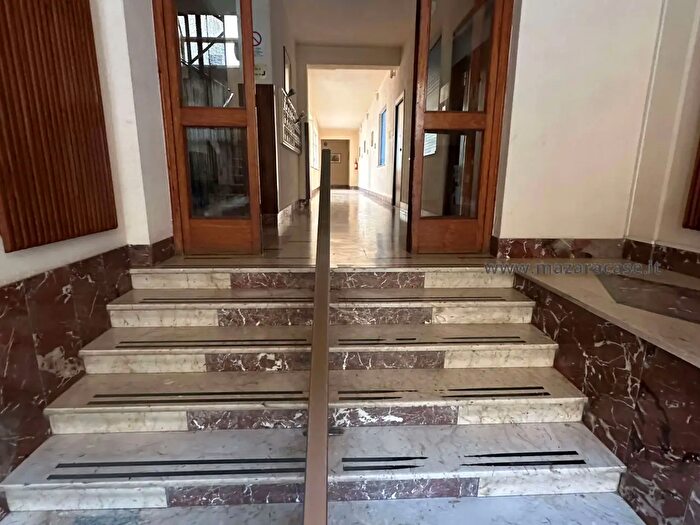 Appartamento con 9 locali in vendita in Corso Armando Diaz, Mazara Del Vallo