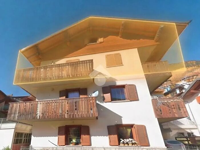 Appartamento quadrilocale in vendita in Via Viola, Valdidentro