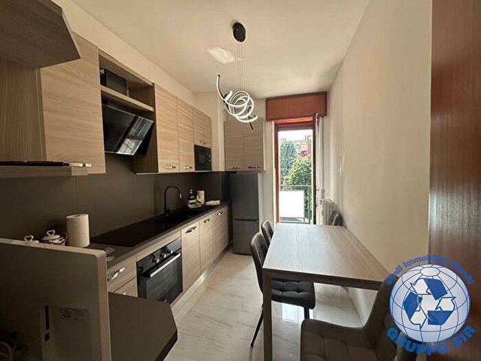 Appartamento trilocale in affitto in via europa, Centro, Muggiò