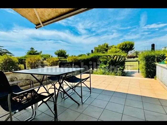 Appartamento trilocale in vendita in Viale del Tirreno, Pisa