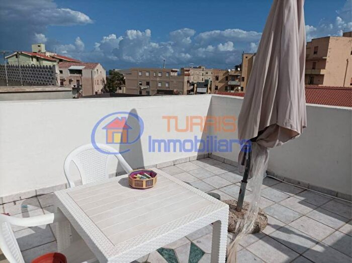 Appartamento trilocale in affitto in Via Balai, Porto Torres