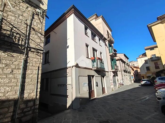 Appartamento trilocale in vendita in Vicoletto Quarto Achille Rosica, Potenza