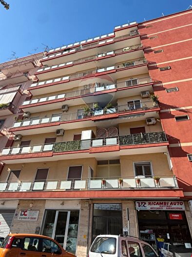 Appartamento quadrilocale in vendita in Corso Italia C, Bari