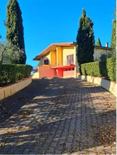 Casa con 6 locali in vendita in Via Orme, Montespertoli
