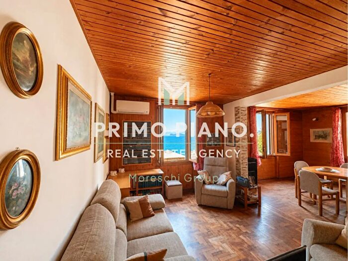 Appartamento con 5 locali in vendita in Via Cavour, Alghero