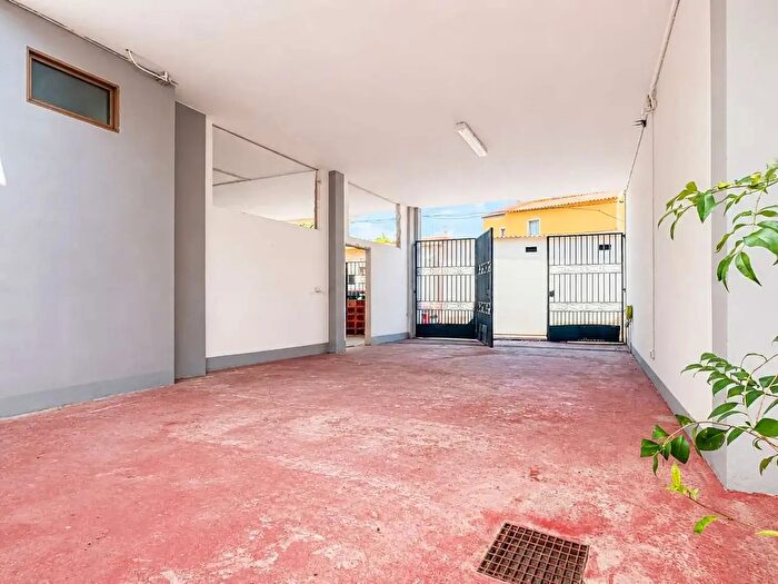 Appartamento con 6 locali in vendita in Vico San Basilio, Decimoputzu