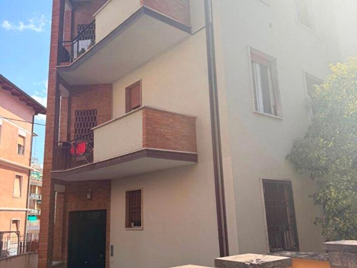 Appartamento trilocale in affitto in Via della Pallotta, Centro, Perugia