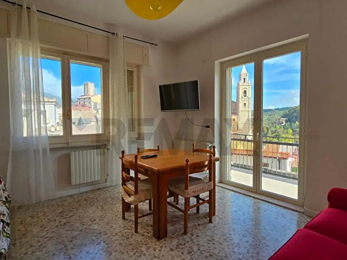 Appartamento quadrilocale in vendita in Palena