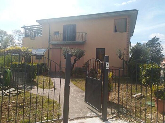 Appartamento trilocale in vendita in Strada Statale App Abruzzese E Appulo Sannitico, Isernia