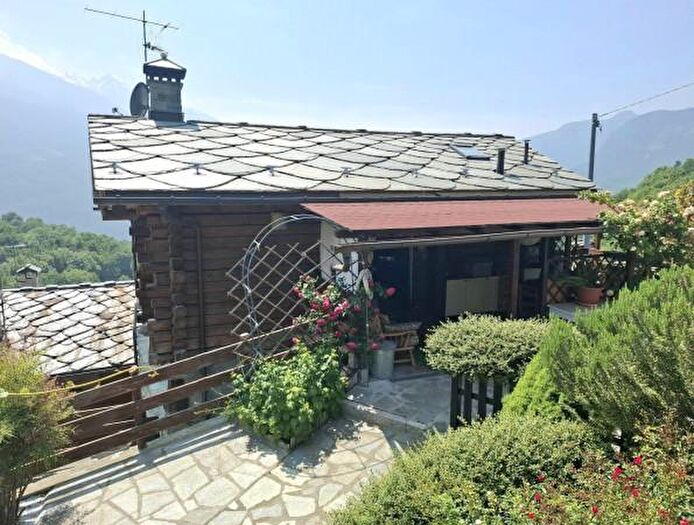 Casa con 5 locali in vendita in Frazione Moron, Saint Vincent