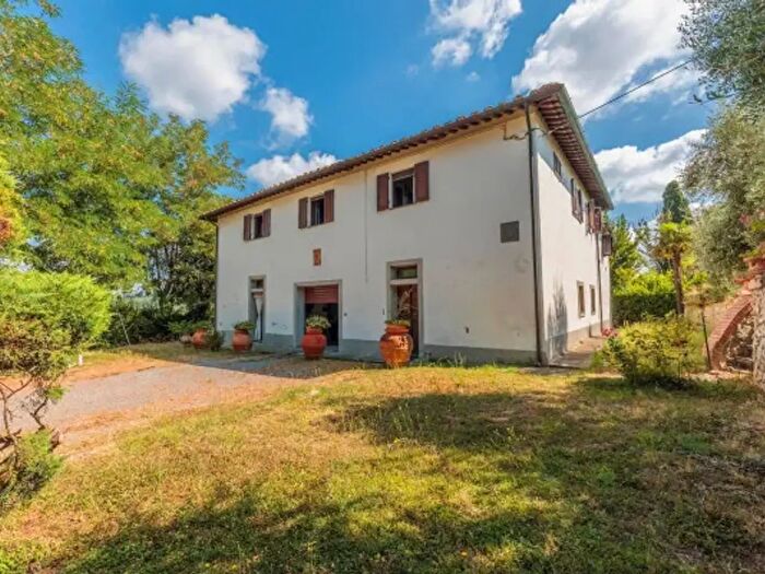 Casa con 6 locali in vendita in Via della Bonifica, Peccioli