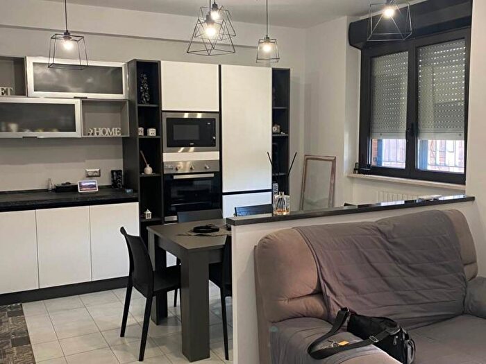 Appartamento trilocale in affitto in Via Francesco Balestrucci, Salice Nuovo, Foggia