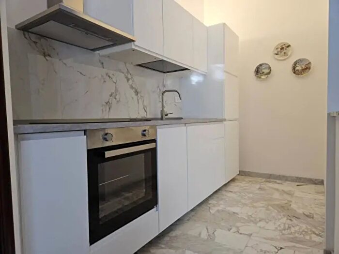 Appartamento trilocale in affitto in Viale Devoto, Chiavari