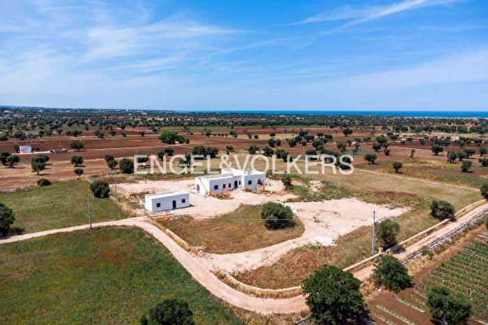 Casa con 6 locali in vendita in Contrada Coccaro, Fasano