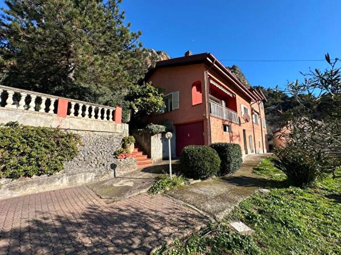 Casa con 5 locali in vendita in Corso Limone Piemonte, Ventimiglia
