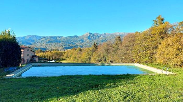 Casa con 6 locali in vendita in Castelnuovo Di Garfagnana
