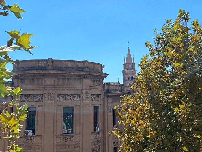 Appartamento trilocale in affitto in Corso Cavour, Centro Storico, Messina
