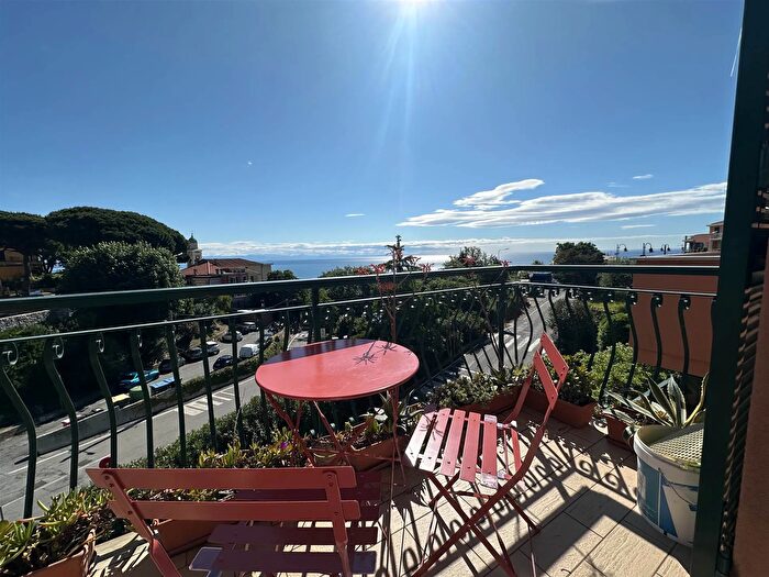 Appartamento quadrilocale in vendita in Bergeggi Savona Sv, Bergeggi