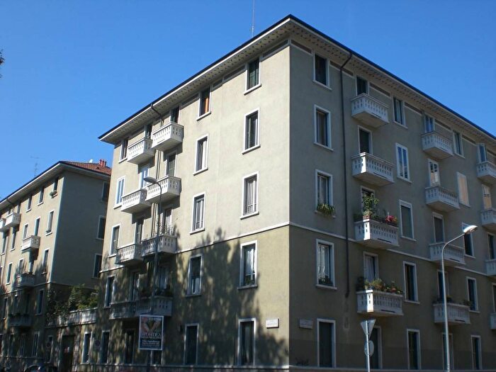 Appartamento bilocale in affitto in Viale Argonne, Città Studi, Milano