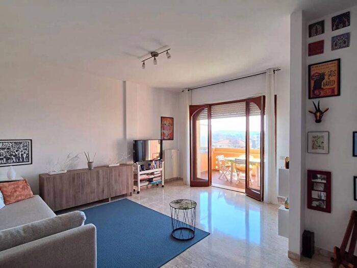 Appartamento quadrilocale in affitto in Sassonia, Fano