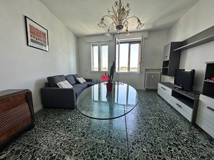 Appartamento con 6 locali in affitto in Dorsoduro San Barnaba, Venezia