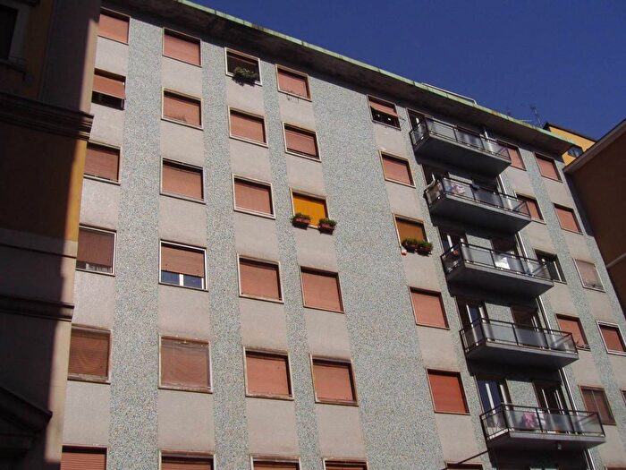 Appartamento monolocale in affitto in Bocconi, Milano