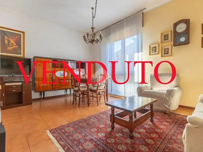 Appartamento trilocale in vendita in Via Pietro Maroncelli, Bergamo