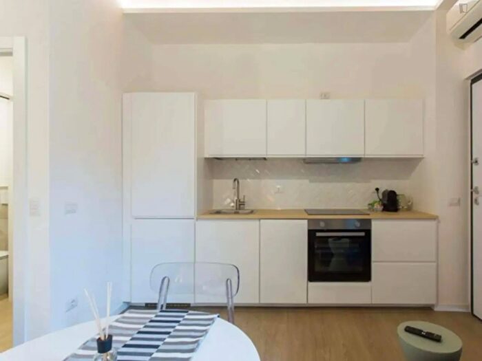 Appartamento monolocale in affitto in Via Marco Aurelio, Milano